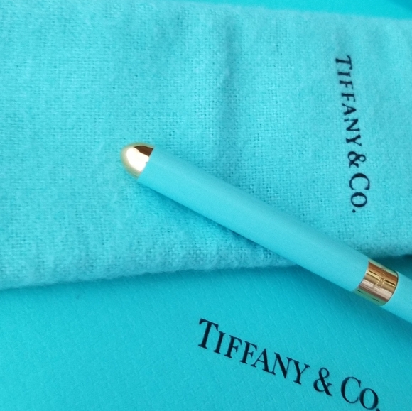 ❗Tiffany and Co Blue Glossy Enamel Pen with Gold Accents❗ - Picture 3 of 7